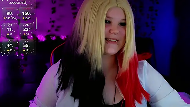 fillisfox  online show from October 2025 04:04:01 PM