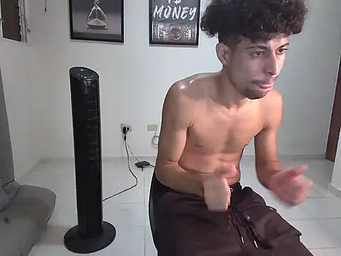 Dollarhot30 online show from February 2026 07:29:02 AM