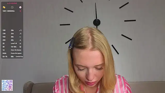 ArdathHalfhill online show from October 2025 06:16:01 PM