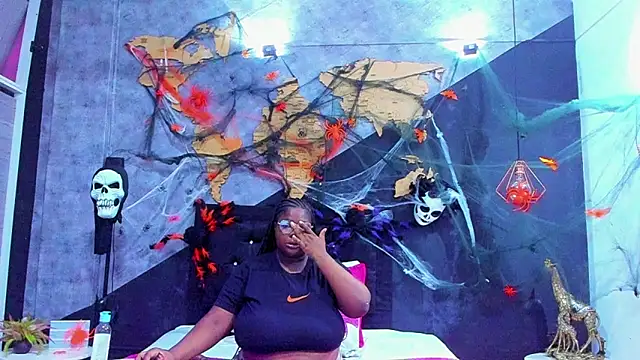 Maiam  Rossi online show from November 2025 12:18:01 PM