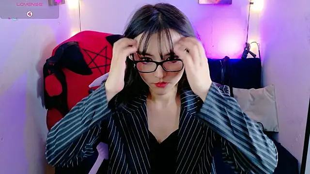 Snapshot of MiaVelvetDoll chatting on November 2025 01:44:02 PM MiaVelvetDoll online show from November 2025 01:44:02 PM