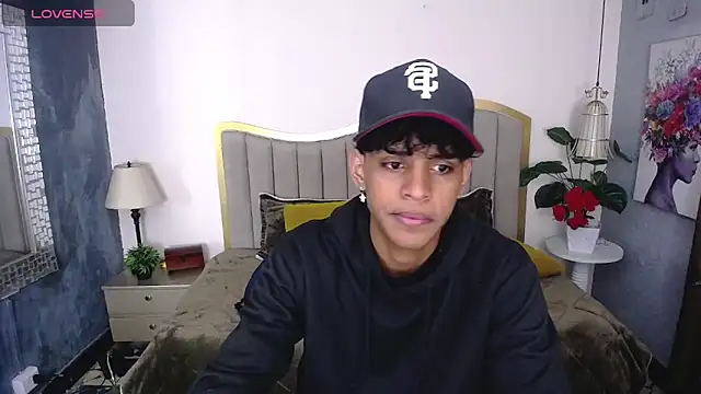 Snapshot of jhos_padill chatting on December 2025 01:17:01 PM jhos padill online show from December 2025 01:17:01 PM