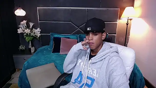 Snapshot of jhos_padill chatting on January 2026 01:26:02 PM jhos padill online show from January 2026 01:26:02 PM