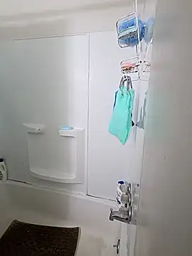 Caneloo1 online show from January 2026 01:54:01 AM