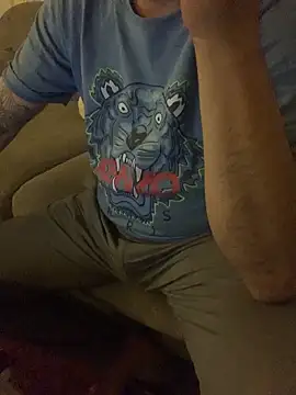 BurcuMertizmir online show from November 2025 02:21:01 AM