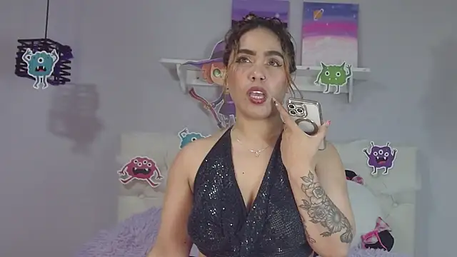 Snapshot of _Aiitanaa_ chatting on October 2025 05:11:02 AM  Aiitanaa  online show from October 2025 05:11:02 AM