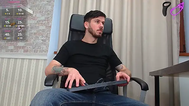 Snapshot of JonahShaw chatting on November 2025 05:27:02 AM JonahShaw online show from November 2025 05:27:02 AM