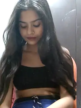 Tara2007 online show from November 2025 09:00:02 AM