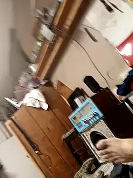 Snapshot of Southerngent1979 chatting on September 2025 12:44:02 AM Southerngent1979 online show from September 2025 12:44:02 AM