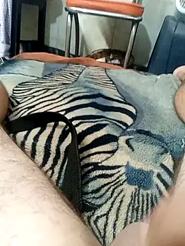 Snapshot of Southerngent1979 chatting on September 2025 06:28:02 AM Southerngent1979 online show from September 2025 06:28:02 AM