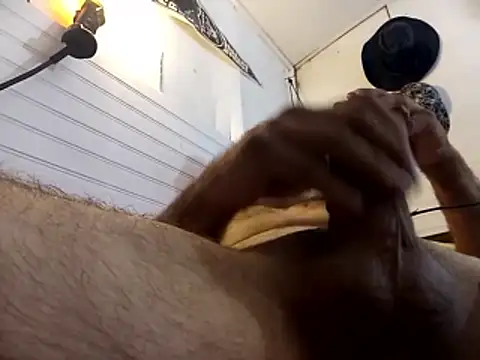 Snapshot of Southerngent1979 chatting on November 2025 05:43:02 AM Southerngent1979 online show from November 2025 05:43:02 AM