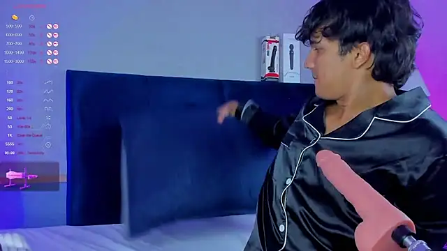 Snapshot of Leo_Savage_ chatting on November 2025 03:48:01 AM Leo Savage online show from November 2025 03:48:01 AM