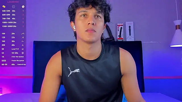 Snapshot of Leo_Savage_ chatting on November 2025 03:27:02 AM Leo Savage online show from November 2025 03:27:02 AM