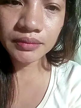 Snapshot of Dreamyeyes_08 chatting on October 2025 06:38:02 PM Dreamyeyes 08 online show from October 2025 06:38:02 PM