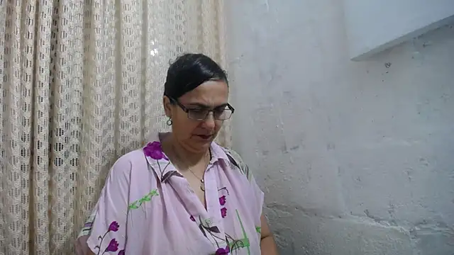 gabbyparker  online show from December 2025 09:29:02 AM