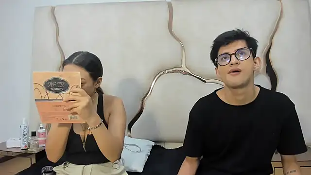 Noa Arez online show from October 2025 06:38:01 AM