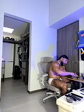 Snapshot of Andrew_Johnnson chatting on November 2025 07:47:02 PM Andrew Johnnson online show from November 2025 07:47:02 PM