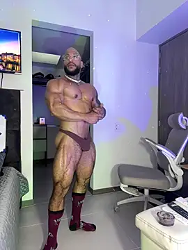 Snapshot of Andrew_Johnnson chatting on November 2025 07:27:01 PM Andrew Johnnson online show from November 2025 07:27:01 PM