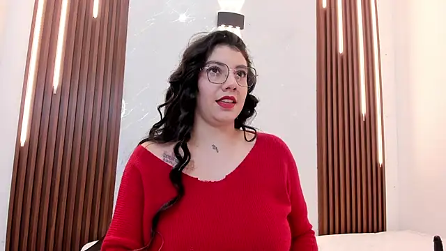 CarolinaMejia online show from December 2025 04:36:01 PM