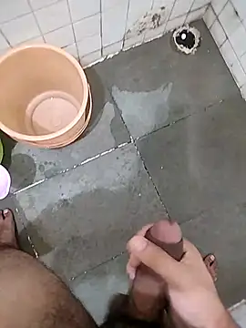 COme8989 online show from September 2025 10:26:01 AM