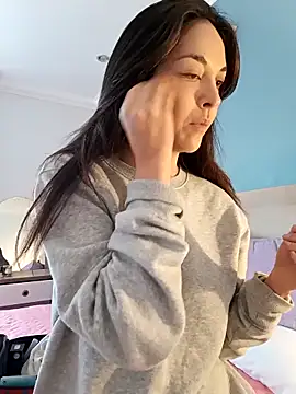 Alfonsina  online show from February 2026 09:37:02 PM