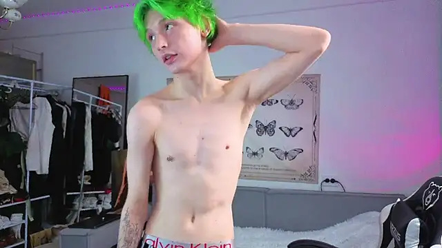 Your avatar online show from November 2025 09:42:02 PM