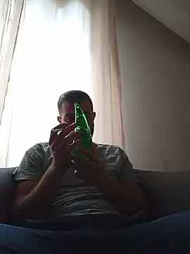 Alexdaniel89 online show from May 2026 07:35:02 AM