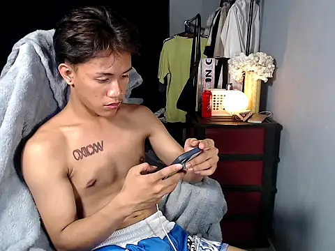 naughtyboyloy 0 online show from January 2026 05:49:02 PM