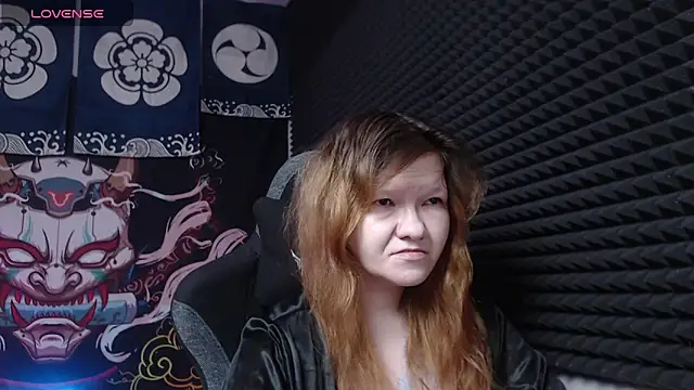 Nora lovvvv online show from November 2025 10:14:01 AM