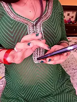 PRIYA 22 online show from February 2026 07:01:02 PM