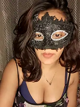 Snapshot of ALEXA_1100 chatting on November 2025 02:44:01 PM ALEXA 1100 online show from November 2025 02:44:01 PM