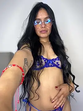 Melissa coch online show from October 2025 04:36:02 PM