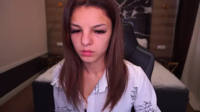 AnitaBambie online show from October 2025 05:39:02 AM