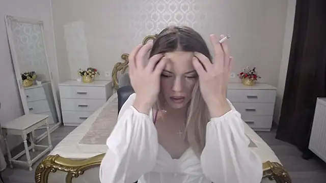 AmberTop online show from November 2025 08:24:01 AM