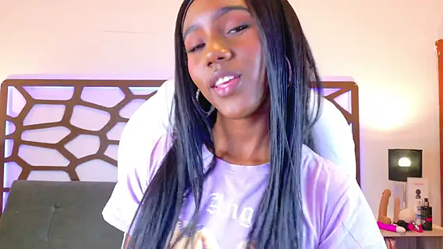 alexandra crox online show from September 2025 01:38:01 PM