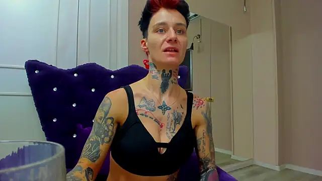 Kennysx online show from December 2025 07:45:02 PM