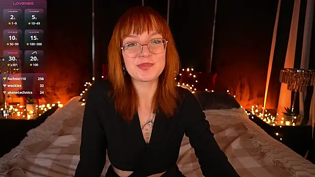 Pixie Peachh online show from December 2025 02:20:02 AM