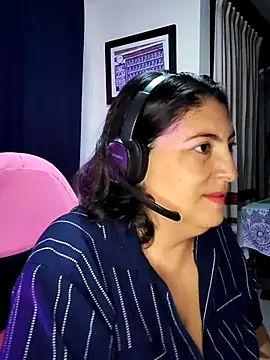 lina maria99 online show from September 2025 09:58:02 AM