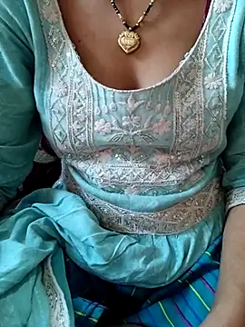 Snapshot of Grishma_Ganatra chatting on November 2025 10:52:02 AM Grishma Ganatra online show from November 2025 10:52:02 AM