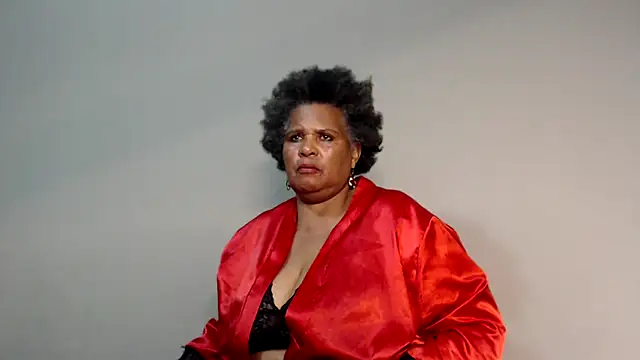 Snapshot of GrandBustyMelon chatting on September 2025 09:20:01 AM GrandBustyMelon online show from September 2025 09:20:01 AM