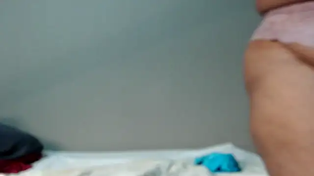 Snapshot of GrandBustyMelon chatting on October 2025 09:15:01 PM GrandBustyMelon online show from October 2025 09:15:01 PM