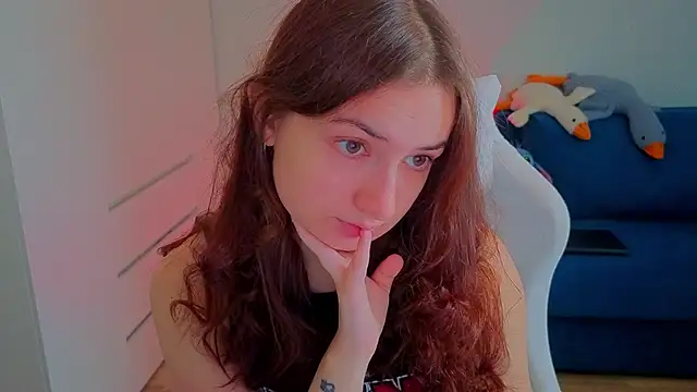 Lelia Vibe online show from October 2025 12:24:02 PM