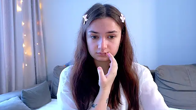 Lelia Vibe online show from November 2025 07:36:02 AM