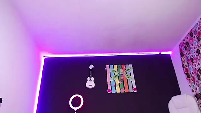 Snapshot of ingrid_zese_ chatting on September 2025 09:37:01 PM ingrid zese online show from September 2025 09:37:01 PM