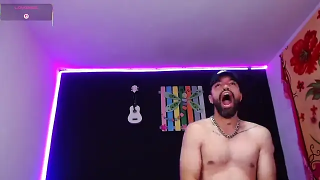 Snapshot of ingrid_zese_ chatting on October 2025 01:11:02 PM ingrid zese online show from October 2025 01:11:02 PM