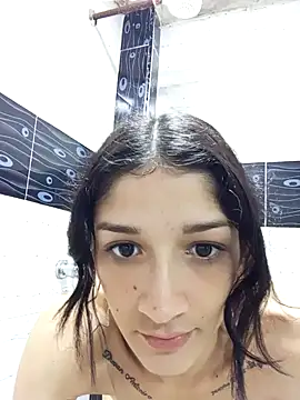 Snapshot of ingrid_zese_ chatting on November 2025 06:10:01 PM ingrid zese online show from November 2025 06:10:01 PM