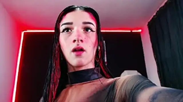 Snapshot of ingrid_zese_ chatting on November 2025 08:30:01 PM ingrid zese online show from November 2025 08:30:01 PM