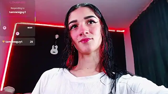 ingrid zese  online show from December 2025 07:29:02 PM