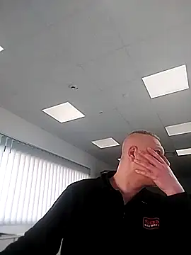 Snapshot of Hisnimin chatting on February 2026 06:25:02 AM Hisnimin online show from February 2026 06:25:02 AM