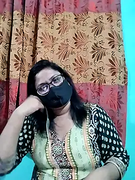 Snapshot of Ayat-3 chatting on September 2025 08:25:01 PM Ayat-3 online show from September 2025 08:25:01 PM